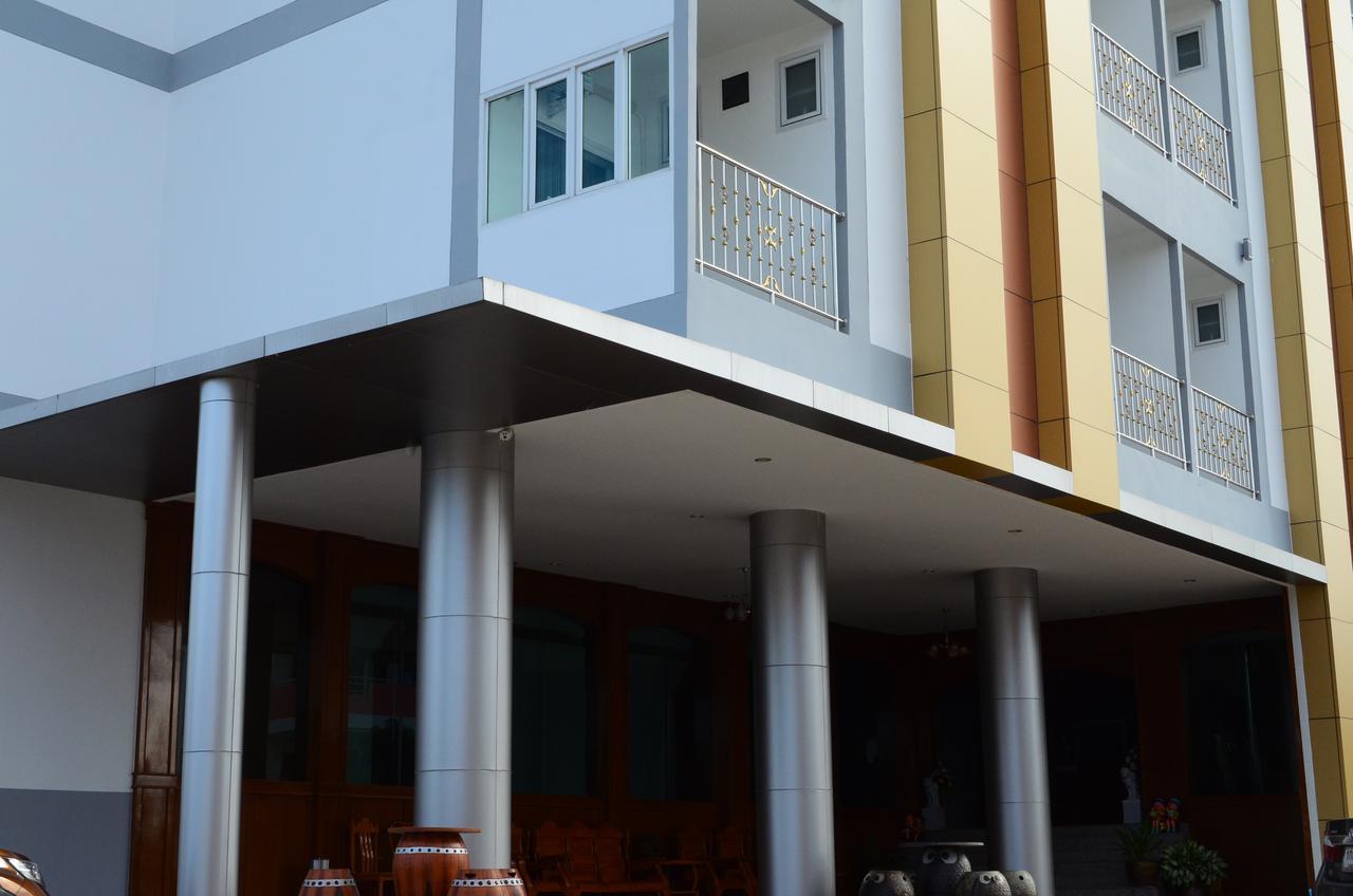 Ketsara Hotel Maha Sarakham Exterior photo