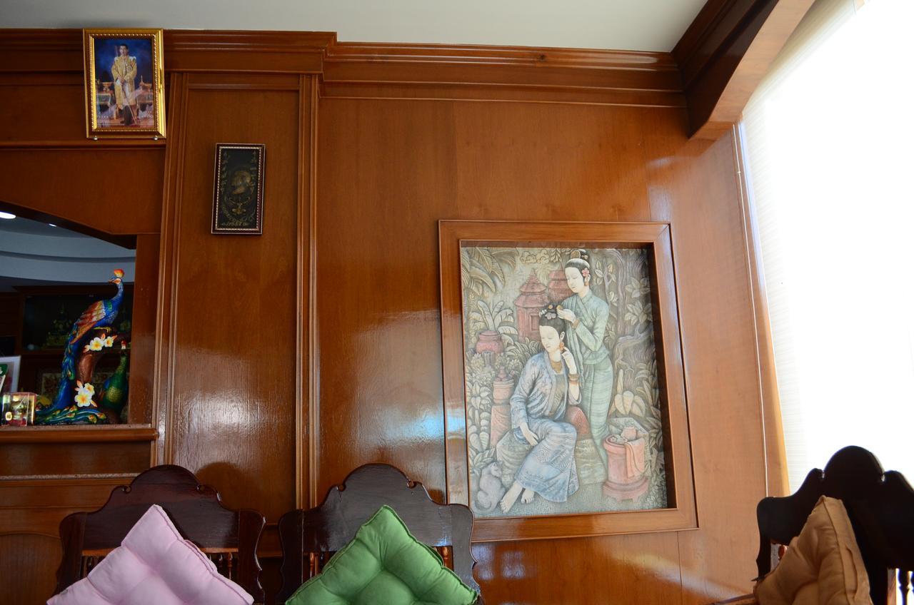 Ketsara Hotel Maha Sarakham Room photo